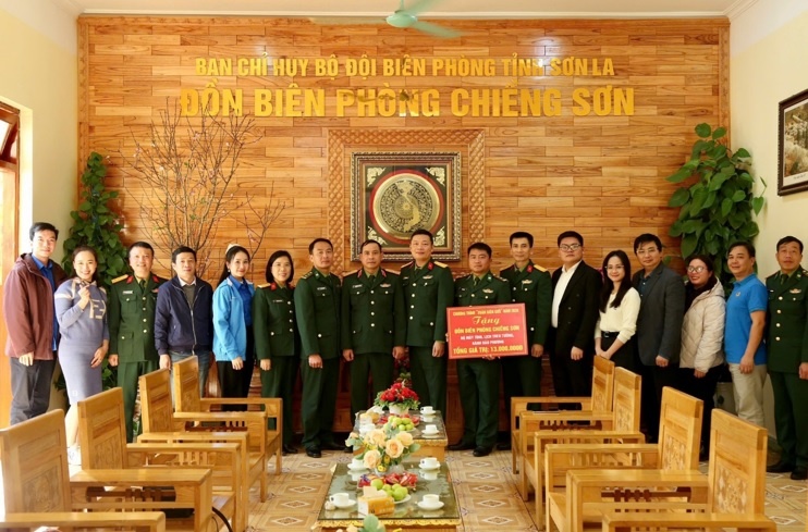 PVEP mang xuấn ấm đến nơi biên cương PVEP mang xuấn ấm đến nơi biên cương