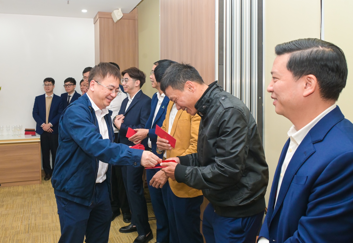 PVNDB gặp mặt tân niên: Sẵn sàng tâm thế mới, quyết tâm hoàn thành thắng lợi nhiệm vụ năm 2026 PVNDB gặp mặt tân niên: Sẵn sàng tâm thế mới, quyết tâm hoàn thành thắng lợi nhiệm vụ năm 2026