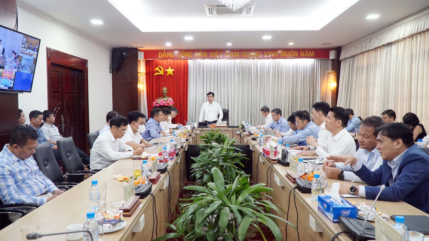 Petrovietnam đảm bảo cung ứng dầu thô trong ngắn hạn trước biến động Trung Đông Petrovietnam đảm bảo cung ứng dầu thô trong ngắn hạn trước biến động Trung Đông