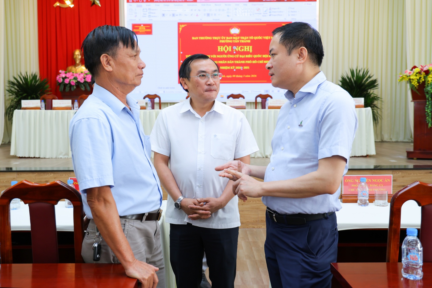 Cử tri phường Tân Thành ghi nhận đóng góp an sinh của Petrovietnam Cử tri phường Tân Thành ghi nhận đóng góp an sinh của Petrovietnam