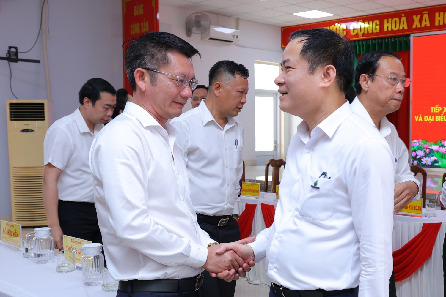 Cử tri xã Châu Pha (TP HCM) tin tưởng, kỳ vọng vào các ứng cử viên ĐBQH và HĐND Cử tri xã Châu Pha (TP HCM) tin tưởng, kỳ vọng vào các ứng cử viên ĐBQH và HĐND