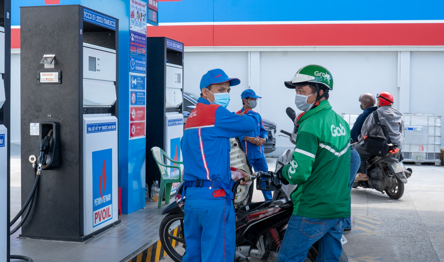 Cây xăng PVOIL tại TP HCM 1