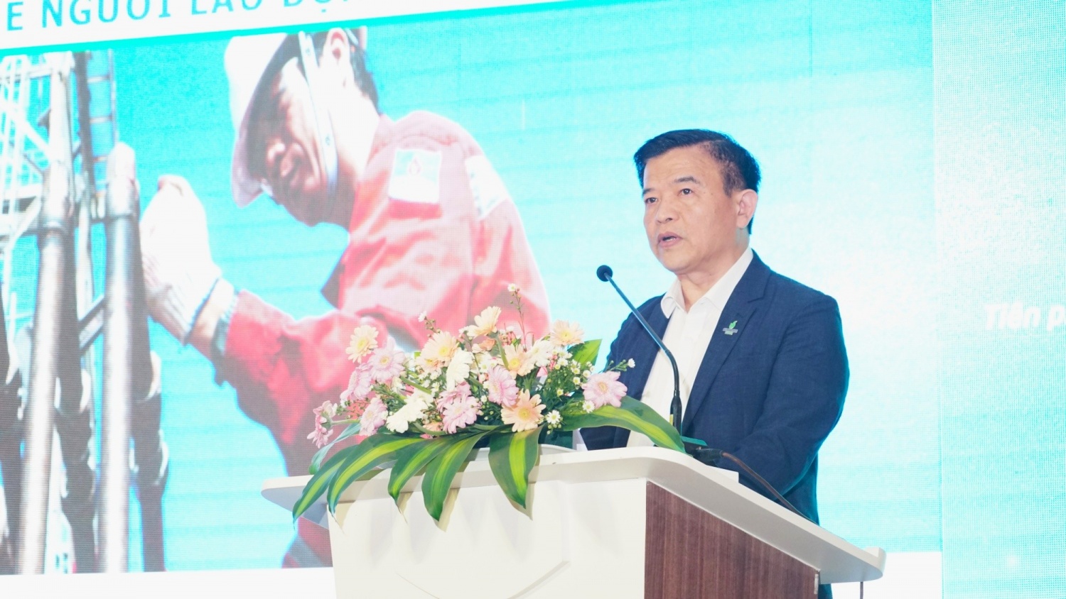 Hội nghị Người lao động PVEP 2026: Đồng thuận mục tiêu, phát động thi đua hoàn thành kế hoạch năm Hội nghị Người lao động PVEP 2026: Đồng thuận mục tiêu, phát động thi đua hoàn thành kế hoạch năm
