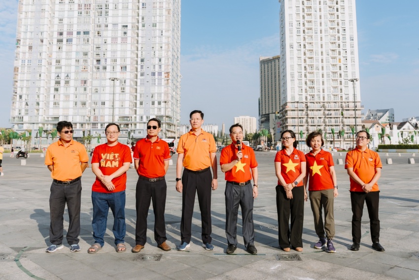 Phụ nữ Vietsovpetro rạng rỡ trong chương trình “Tự hào là người Việt Nam” Phụ nữ Vietsovpetro rạng rỡ trong chương trình “Tự hào là người Việt Nam”
