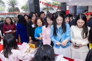 [Chùm ảnh] Cử tri cả nước nô nức đi bầu cử