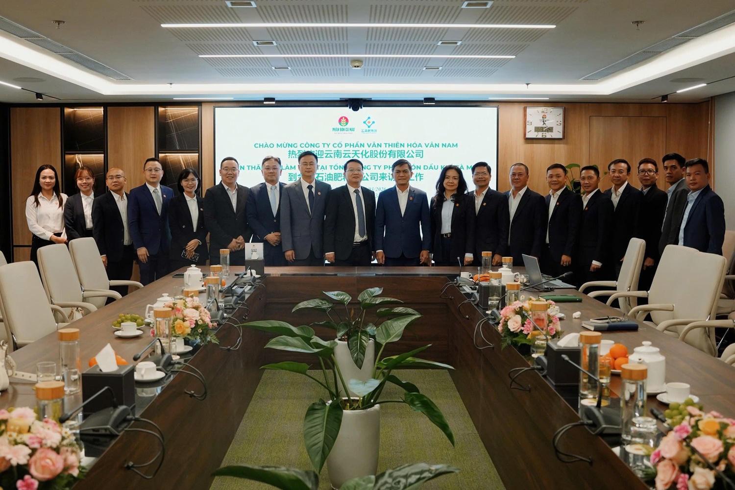 PVCFC củng cố hợp tác chiến lược với đối tác Vân Thiên Hóa Vân Nam PVCFC củng cố hợp tác chiến lược với đối tác Vân Thiên Hóa Vân Nam