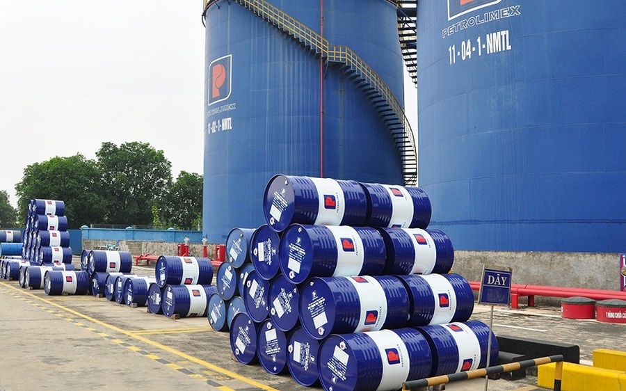 Đề xuất kéo dài thời hạn giảm thuế nhập khẩu xăng dầu về 0% đến hết tháng 6 Đề xuất kéo dài thời hạn giảm thuế nhập khẩu xăng dầu về 0% đến hết tháng 6