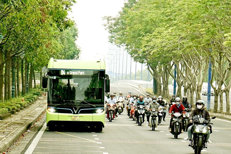 Bộ Công Thương kích hoạt loạt giải pháp tiết kiệm năng lượng, phát triển giao thông xanh Bộ Công Thương kích hoạt loạt giải pháp tiết kiệm năng lượng, phát triển giao thông xanh