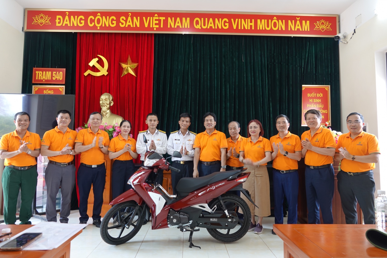 Hành trình gắn kết nghĩa tình biển đảo, lan tỏa văn hóa Petrovietnam