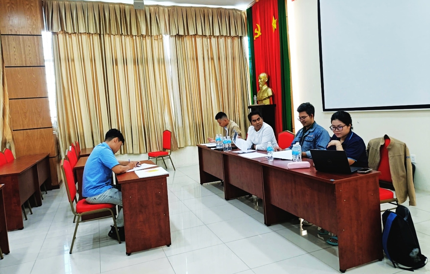 Tốt nghiệp khóa 2023: Dấu ấn chất lượng đào tạo của PV College Lễ tốt nghiệp khóa 2023: Dấu ấn chất lượng đào tạo của PV College