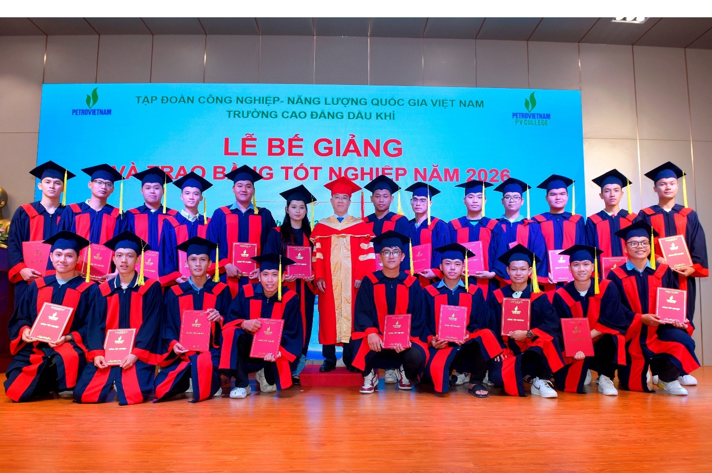 Tốt nghiệp khóa 2023: Dấu ấn chất lượng đào tạo của PV College Lễ tốt nghiệp khóa 2023: Dấu ấn chất lượng đào tạo của PV College