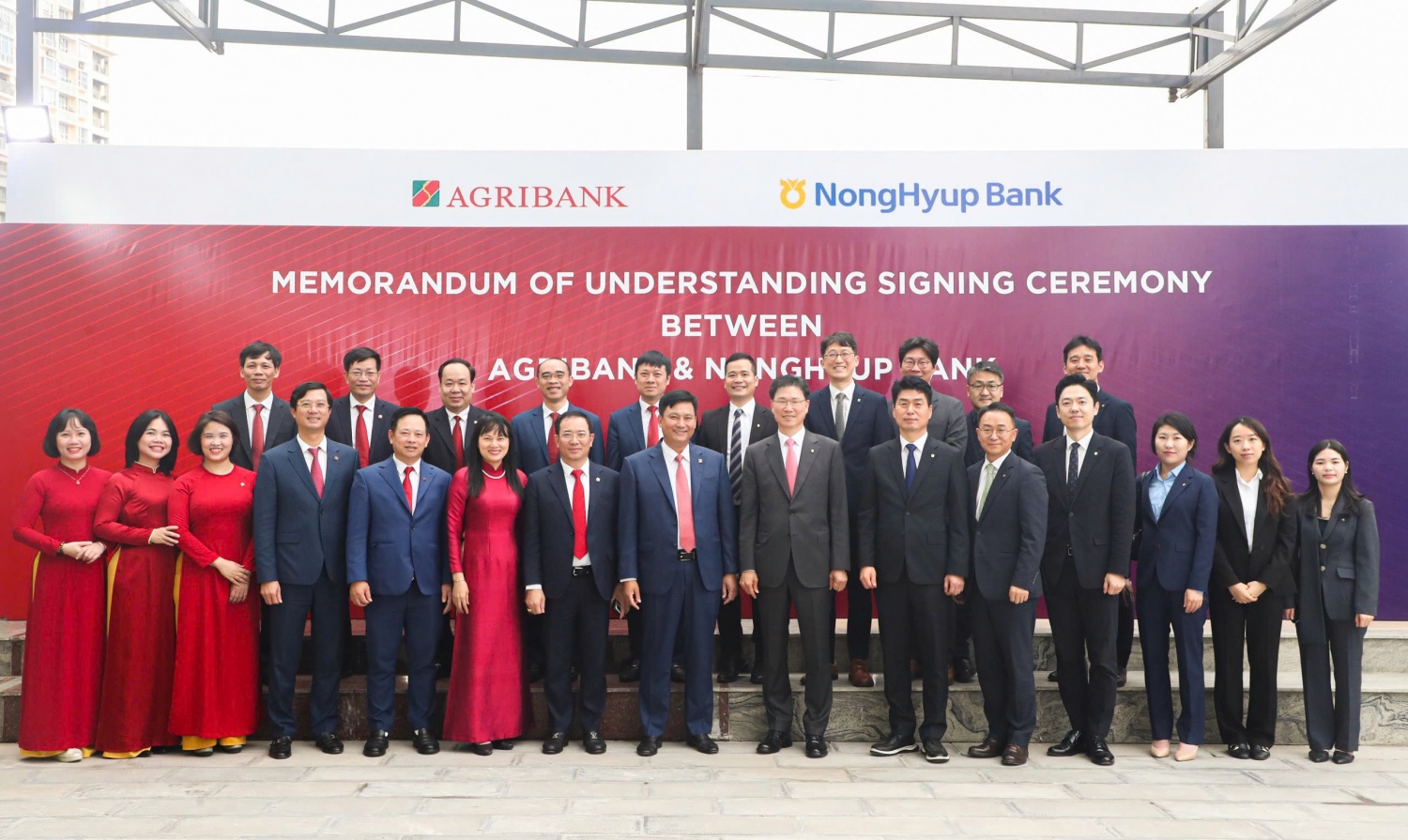 Agribank và NongHyup Bank mở rộng hợp tác tài chính nông nghiệp và chuyển đổi số Agribank và NongHyup Bank mở rộng hợp tác tài chính nông nghiệp và chuyển đổi số