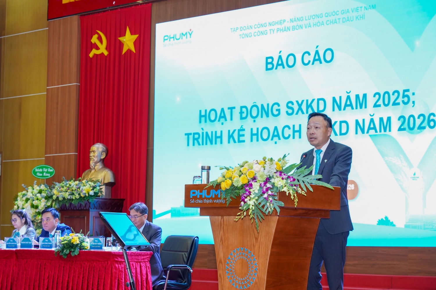 PVFCCo - Phú Mỹ đặt doanh thu 17.600 tỷ đồng và tăng tốc chuyển dịch xanh