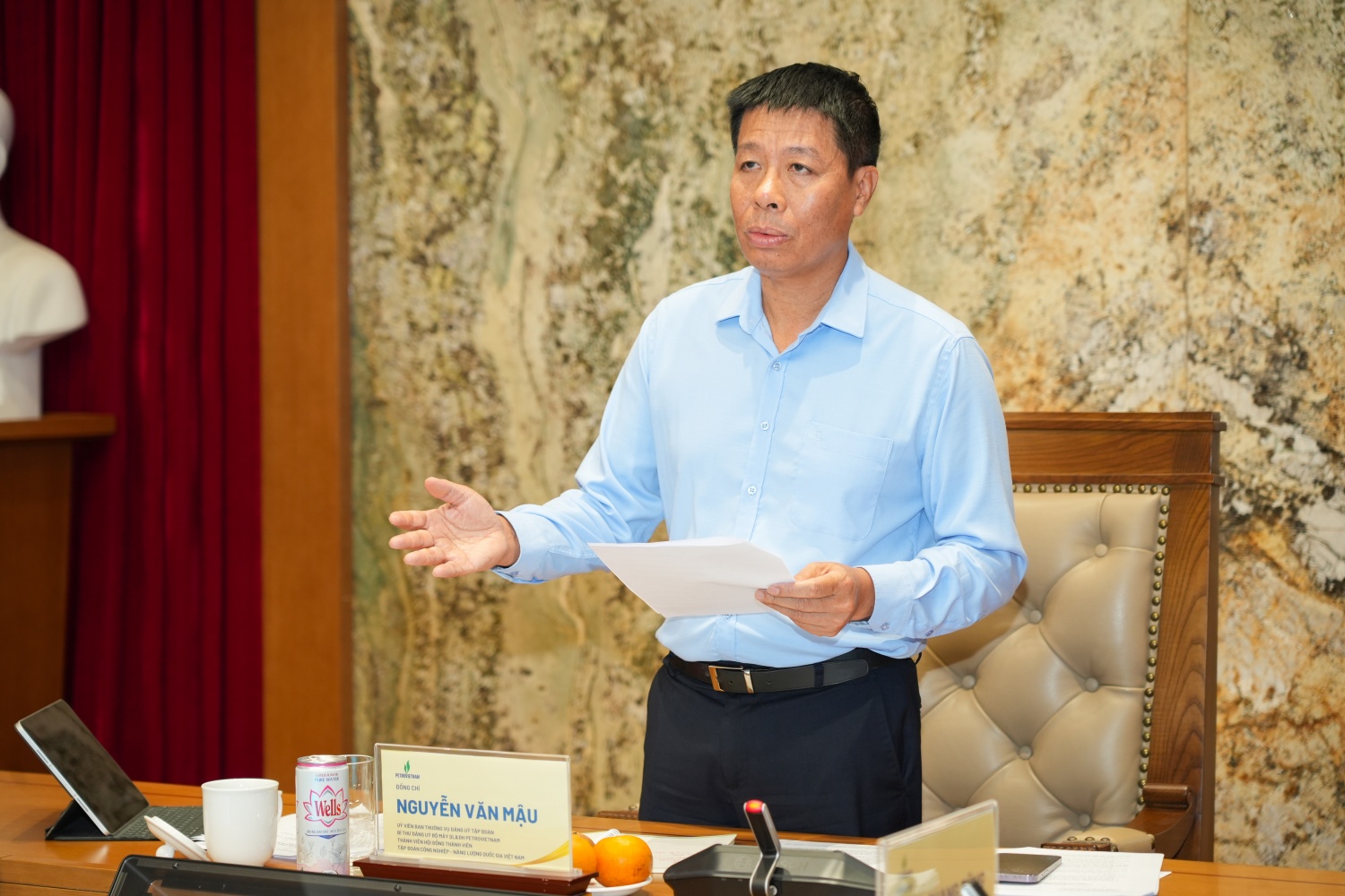 Tăng cường vai trò lãnh đạo của Đảng, giữ vững tăng trưởng trong bối cảnh thách thức Tăng cường vai trò lãnh đạo của Đảng, giữ vững tăng trưởng trong bối cảnh thách thức