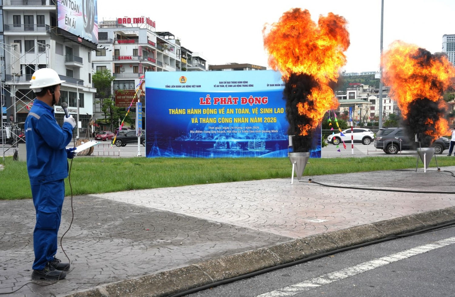 Tháng hành động về ATVSLĐ - Tháng Công nhân năm 2026 lại được phát động từ vùng Mỏ Tháng ATVSLĐ 2026
