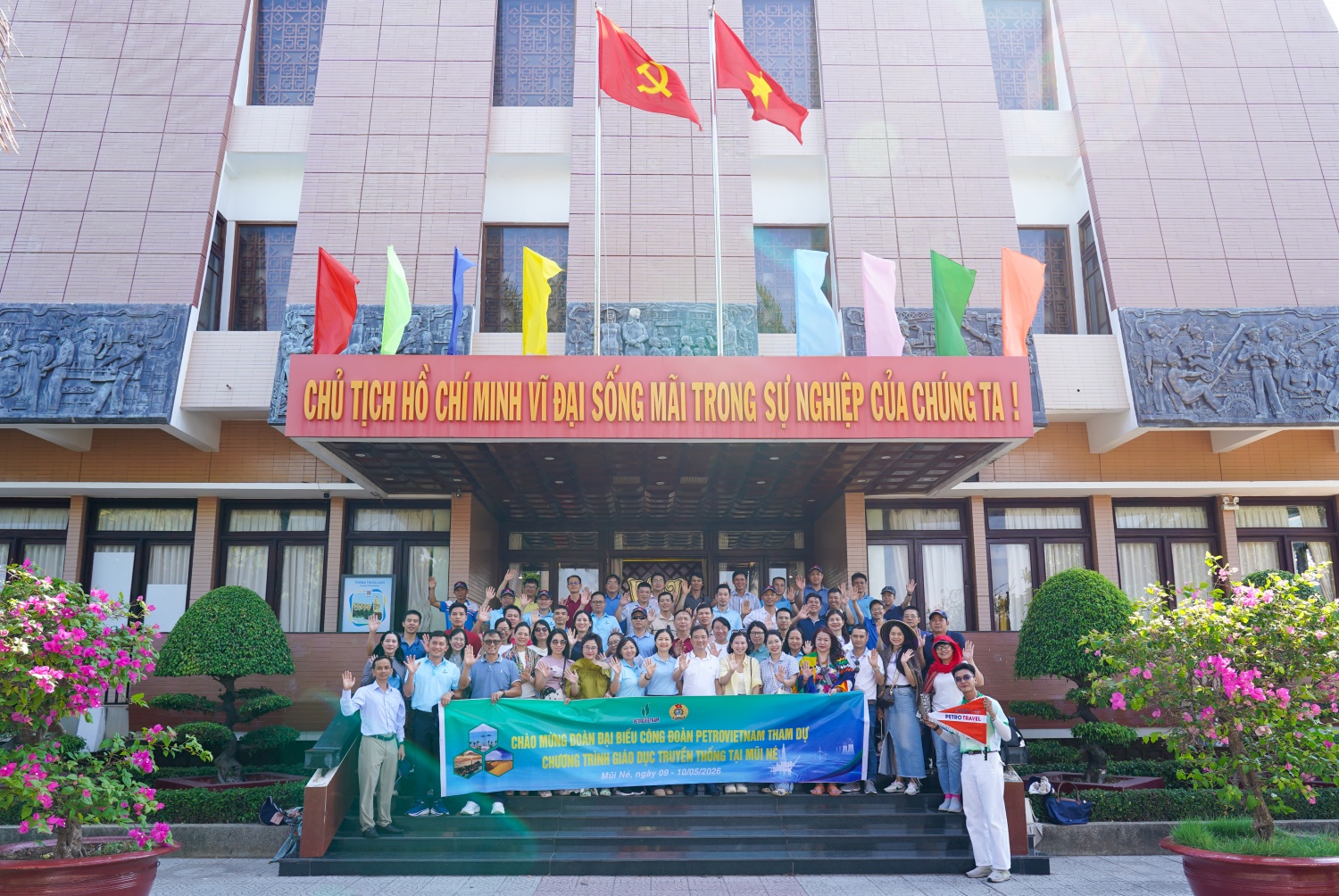 Hành trình kết nối truyền thống và tinh thần cống hiến của người lao động Petrovietnam Hành trình kết nối truyền thống và tinh thần cống hiến của người lao động Petrovietnam