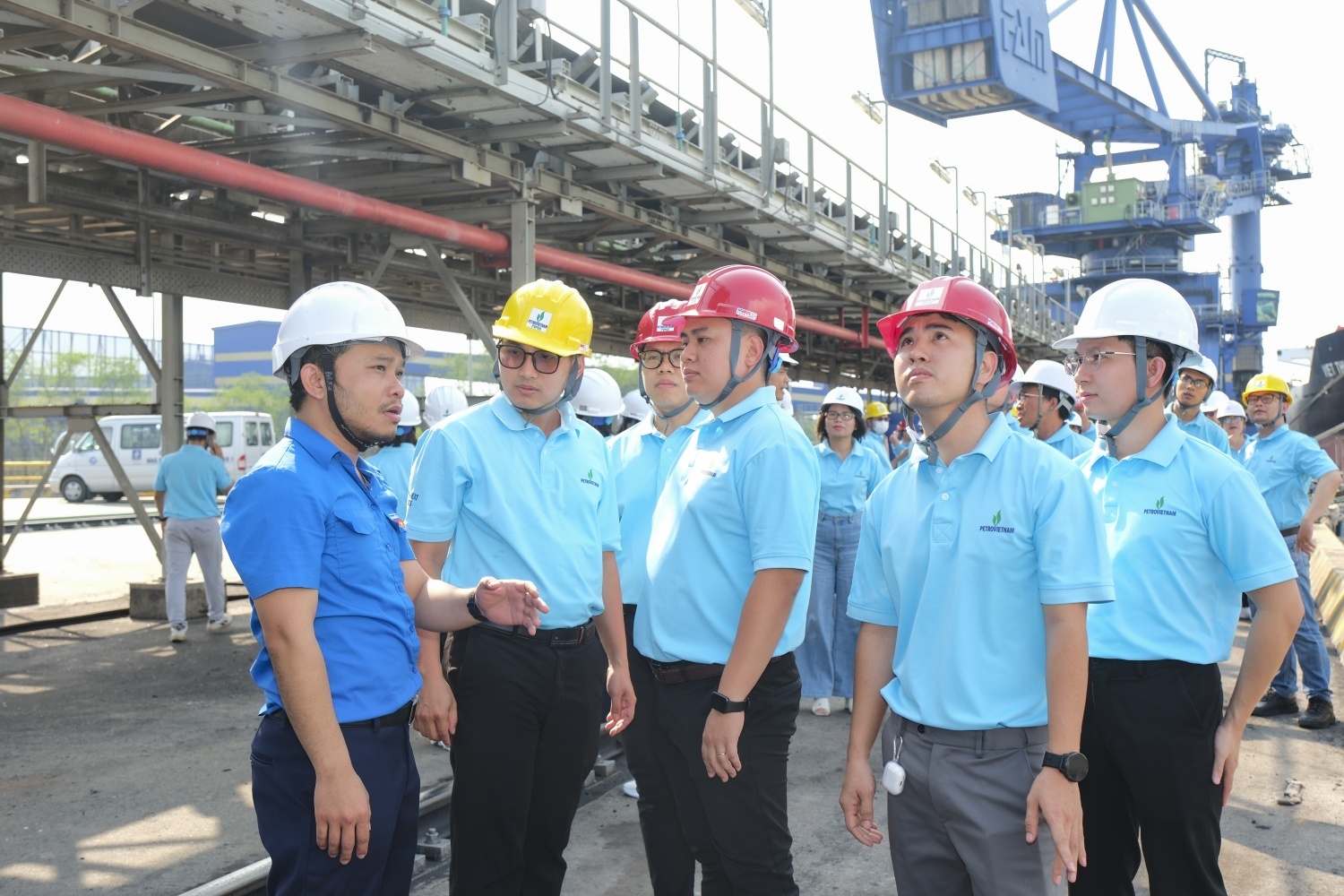 Petrovietnam-NEXT 2025: Biến kiến thức thành giá trị thực tiễn thông qua mạng lưới chia sẻ định kỳ