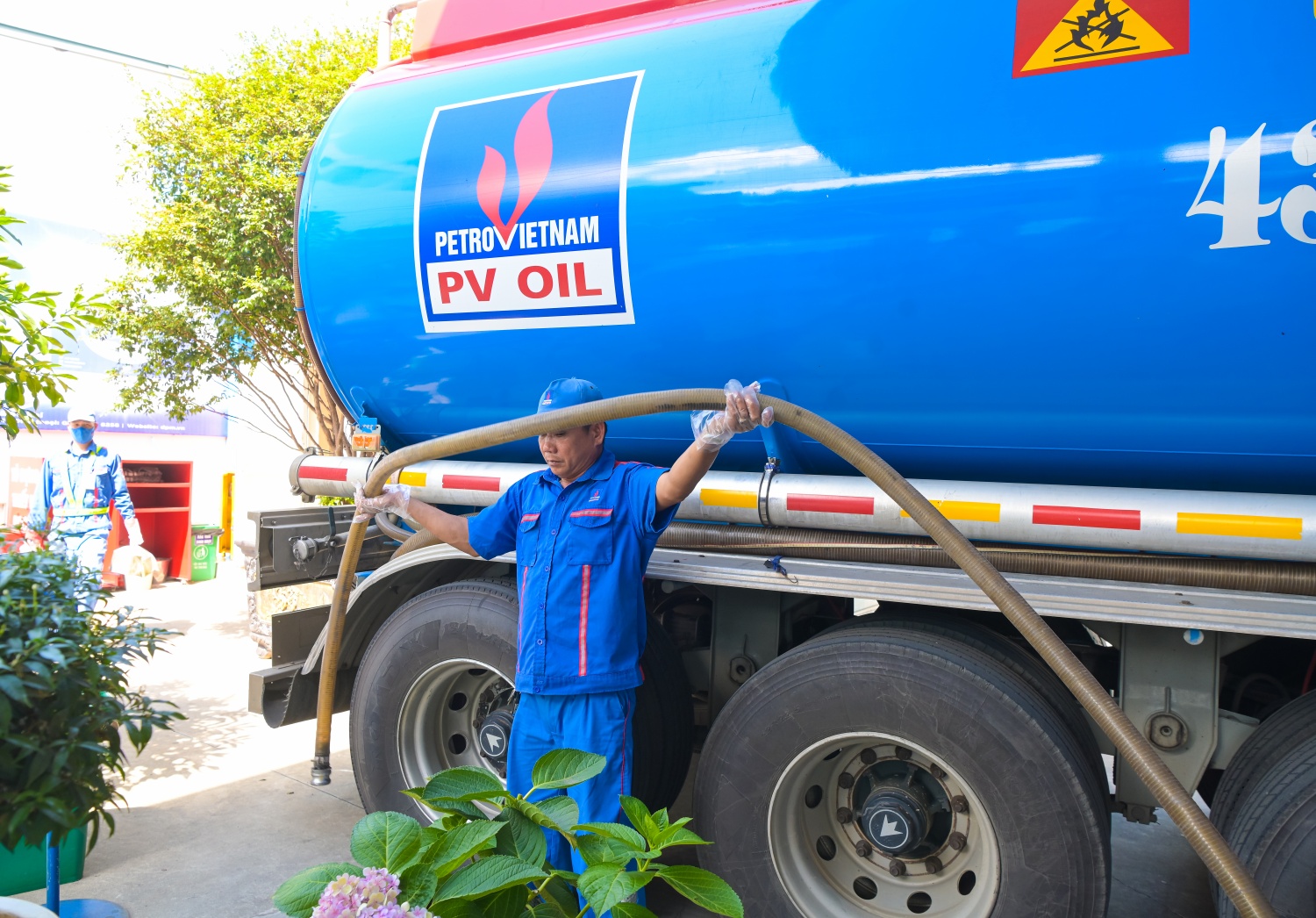 PVOIL hoàn thành công tác chuẩn bị triển khai kinh doanh xăng sinh học E10 tại các cơ sở xăng dầu PVOIL hoàn thành công tác chuẩn bị triển khai kinh doanh xăng sinh học E10 tại các cơ sở xăng dầu