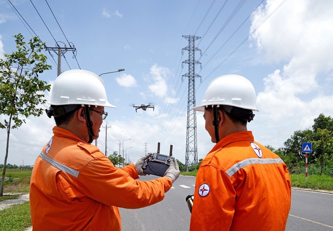 EVN giảm mạnh lỗ lũy kế