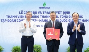 Công bố và trao quyết định Thành viên HĐTV, Tổng Giám đốc Tập đoàn Công nghiệp - Năng lượng Quốc gia Việt Nam