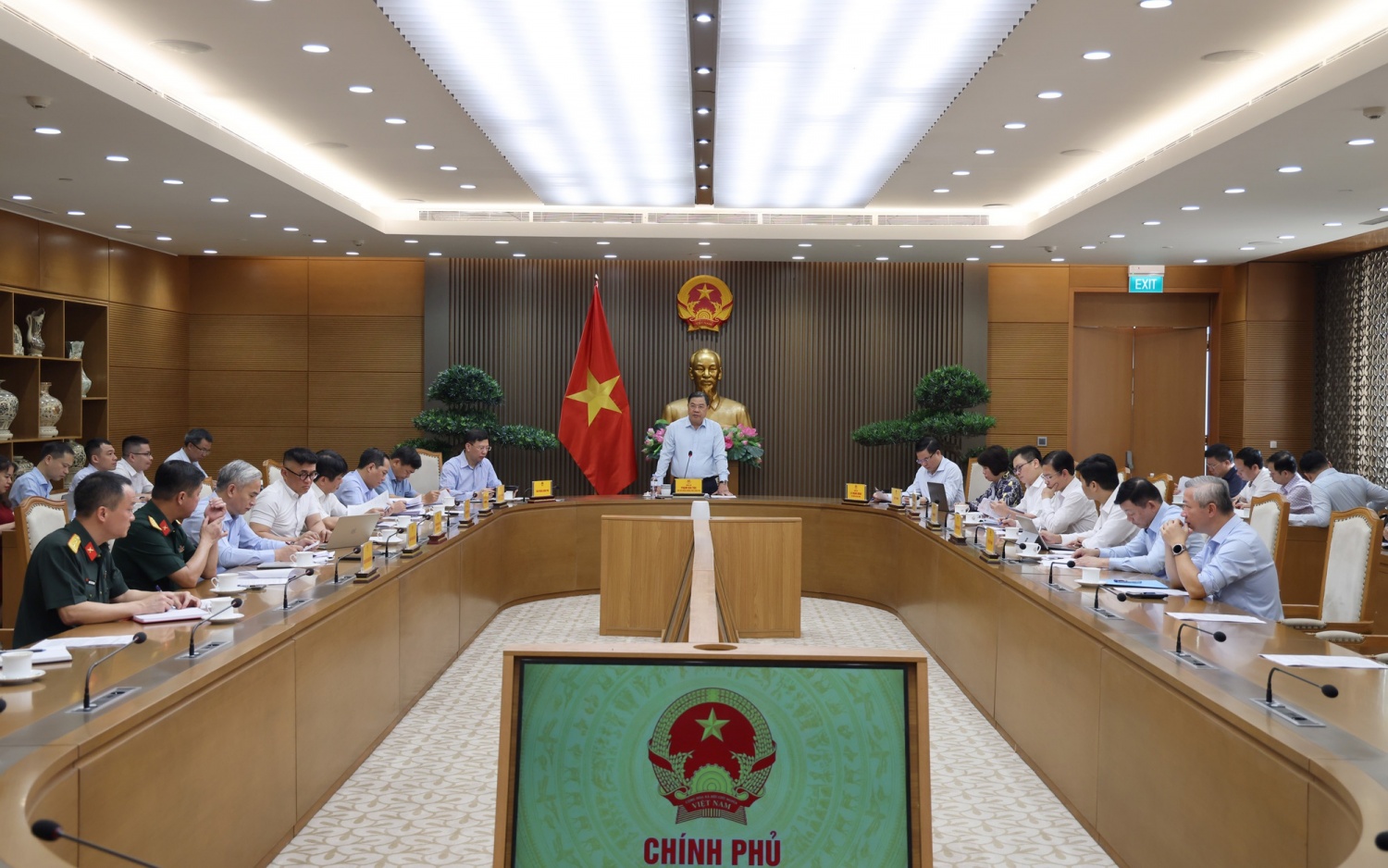 Không được để các dự án năng lượng chậm tiến độ, nếu cần thì phải có cơ chế đặc thù