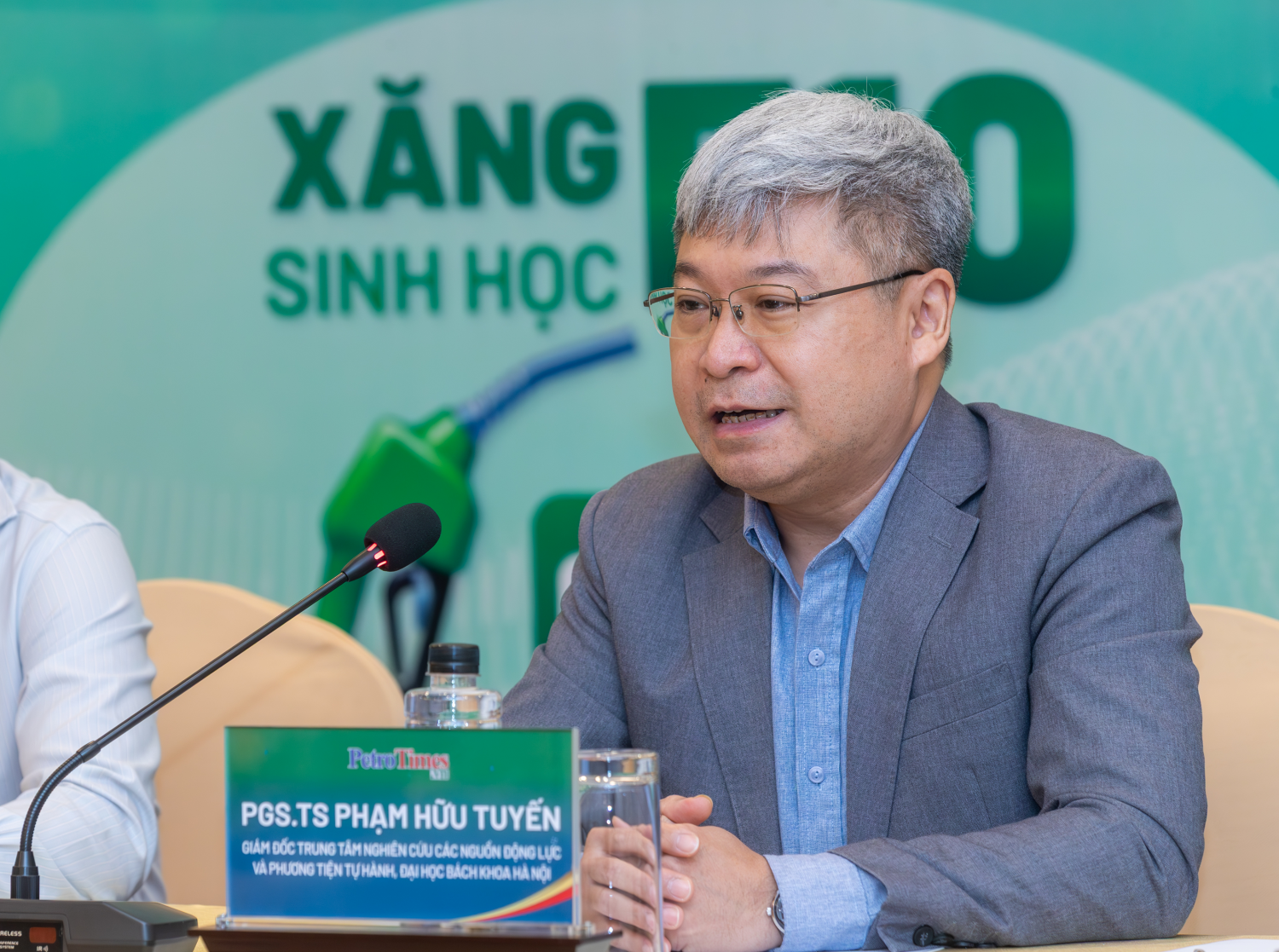 Xăng E10 phủ sóng toàn quốc: Lợi thế nhờ giá và nguồn cung