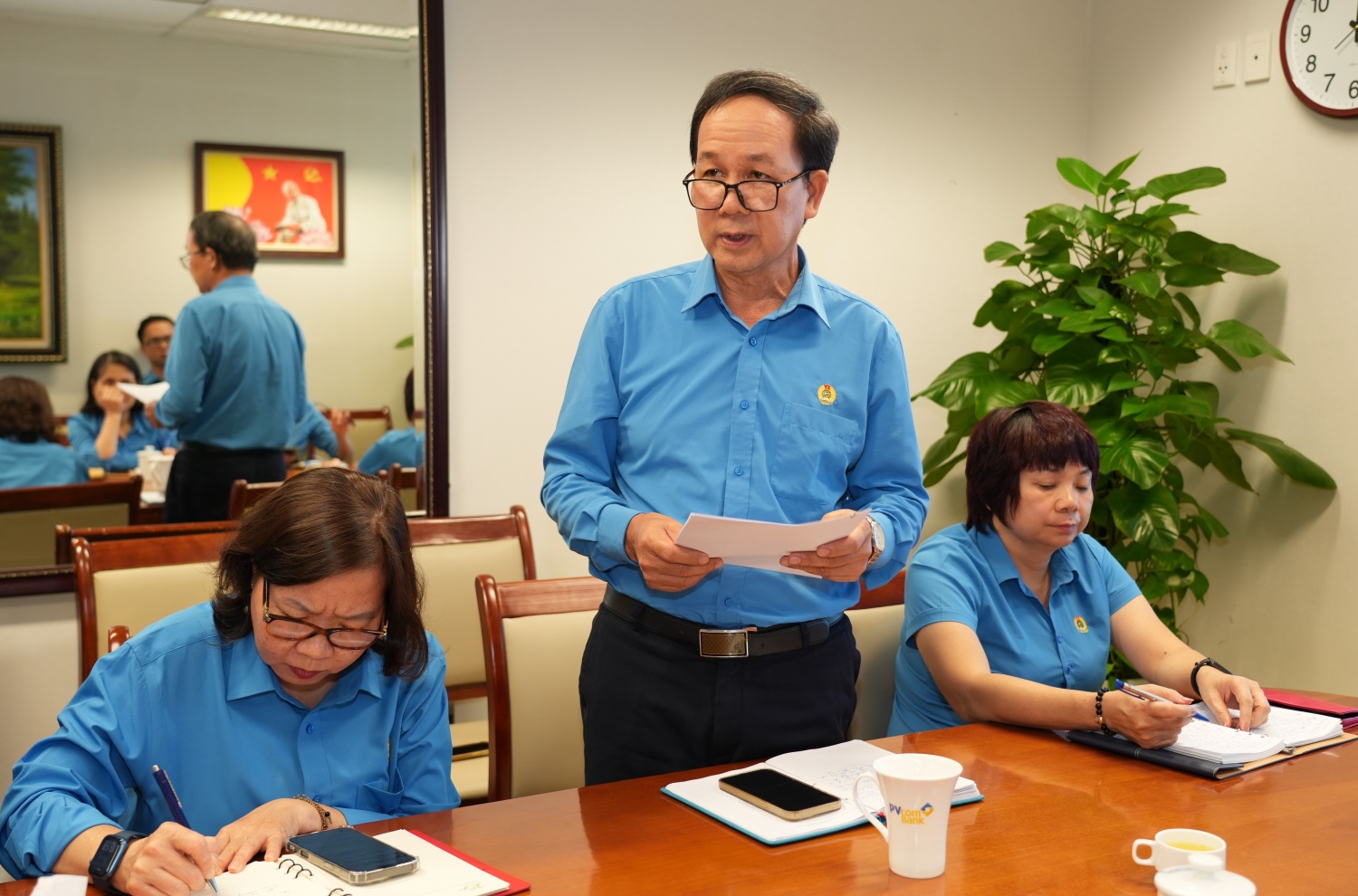 Chi bộ Cơ quan Công đoàn Petrovietnam hướng tới Đại hội XIV Công đoàn Việt Nam Chi bộ Cơ quan Công đoàn Petrovietnam hướng tới Đại hội XIV Công đoàn Việt Nam