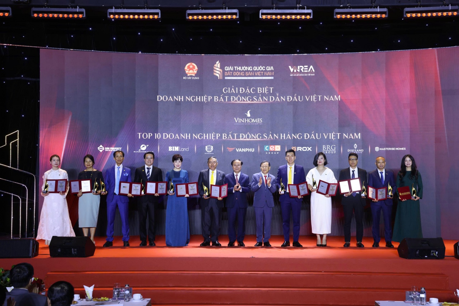 Lễ trao Giải thưởng Quốc gia Bất động sản Việt Nam lần thứ II: Vinh danh những thương hiệu xuất sắc nhất, định hình chuẩn mực phát triển mới
