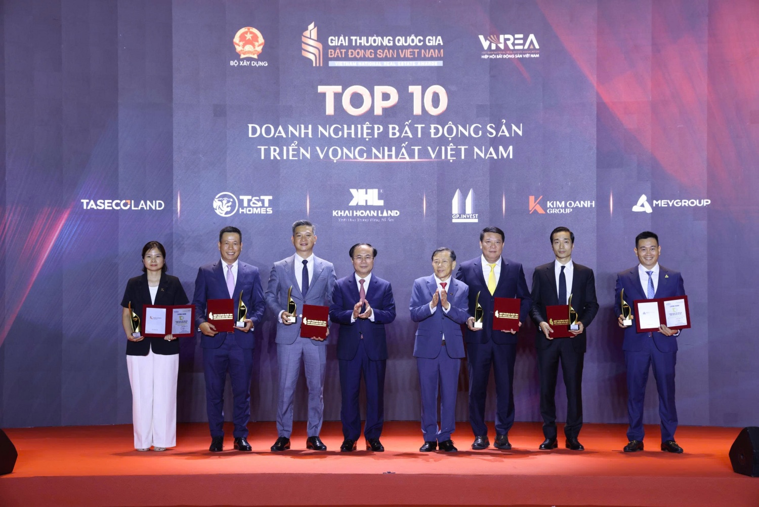 Lễ trao Giải thưởng Quốc gia Bất động sản Việt Nam lần thứ II: Vinh danh những thương hiệu xuất sắc nhất, định hình chuẩn mực phát triển mới