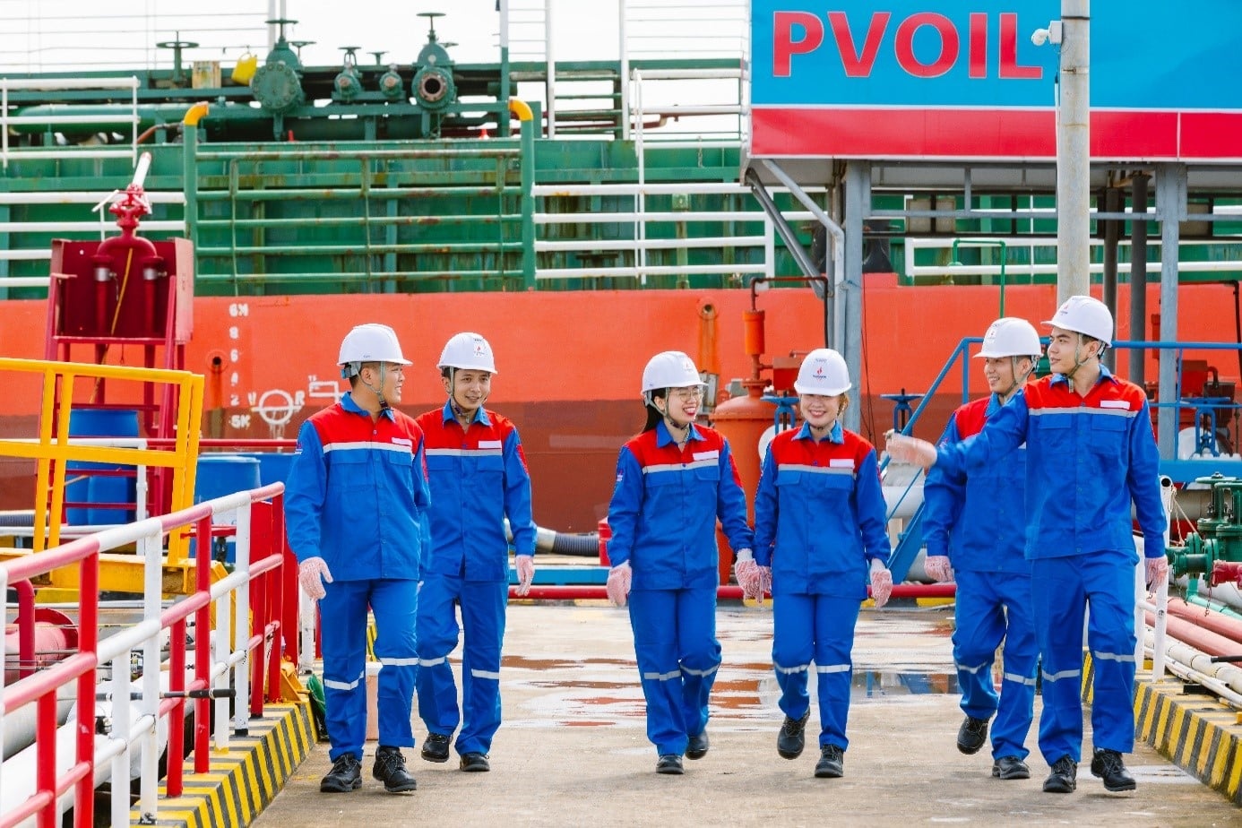 Giải nhì: Tác phẩm “Đoàn kết là sức mạnh” (Petromekong)