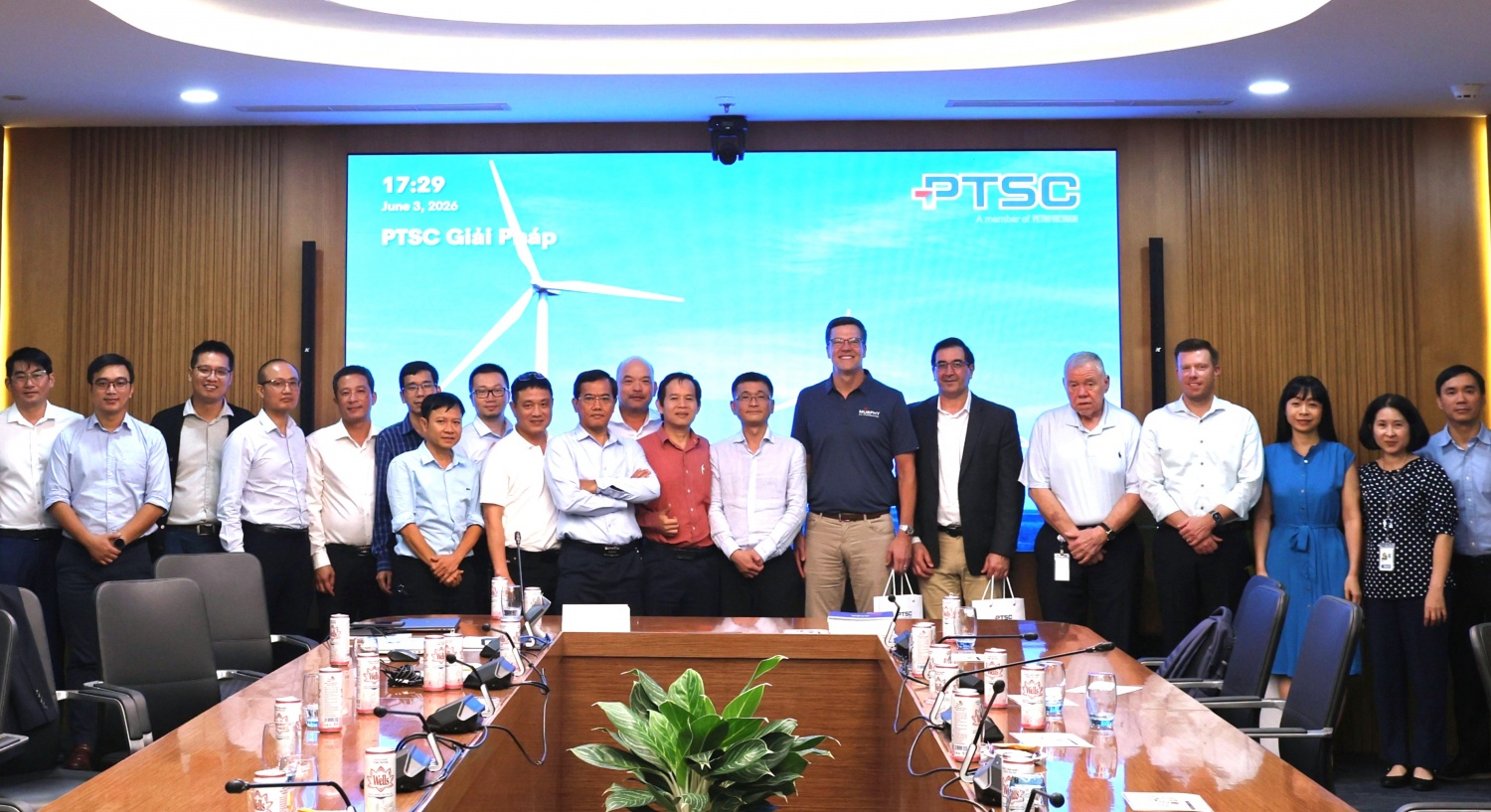 PTSC và Murphy Oil chuẩn bị cho mục tiêu First Oil mỏ Lạc Đà Vàng PTSC và Murphy Oil chuẩn bị cho mục tiêu First Oil mỏ Lạc Đà Vàng