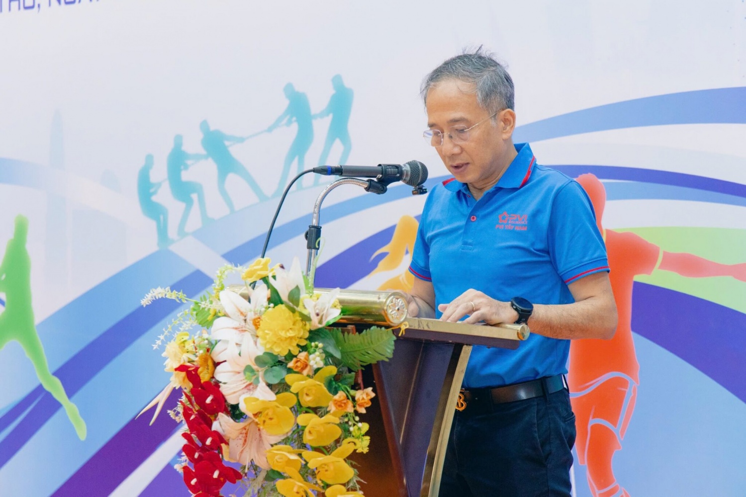 Ông Dương Thanh Danh Francois – Phó Chủ tịch Thường trực HĐQT PVI, Chủ tịch HĐTV Bảo hiểm PVI phát biểu khai mạc