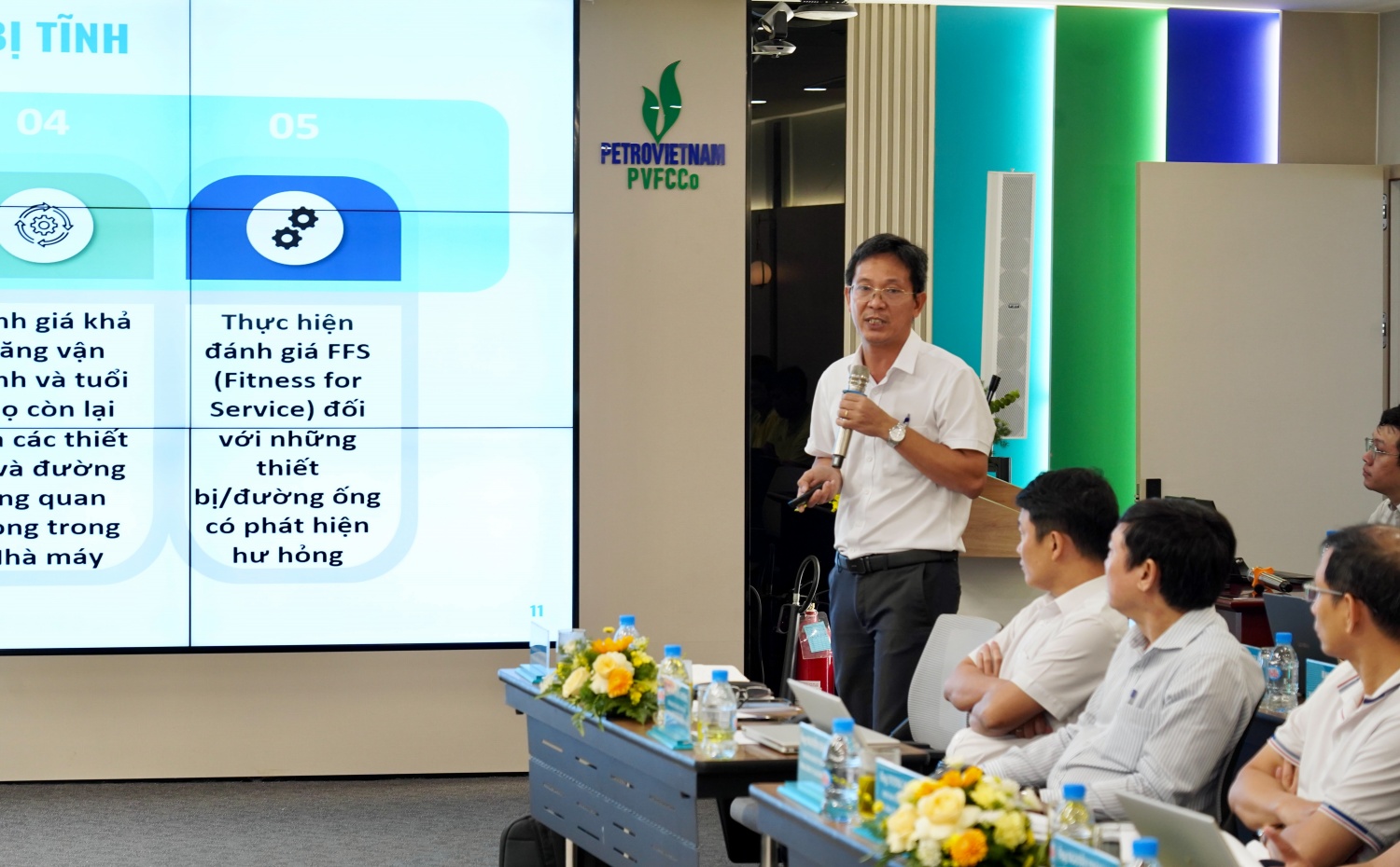 Petrovietnam nâng cao hiệu quả quản trị thiết bị trong lĩnh vực công nghiệp khí và lọc hóa dầu Petrovietnam nâng cao hiệu quả quản trị thiết bị trong lĩnh vực công nghiệp khí và lọc hóa dầu