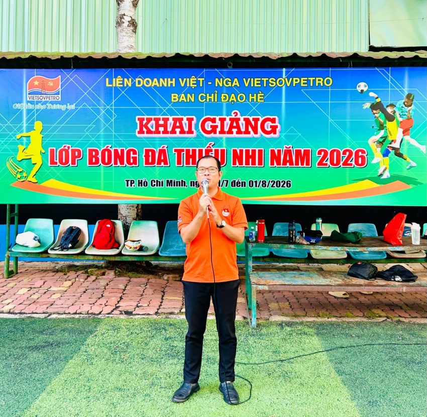 Vietsovpetro khai giảng lớp Bóng đá cơ bản hè 2026 cho con em CBCNV