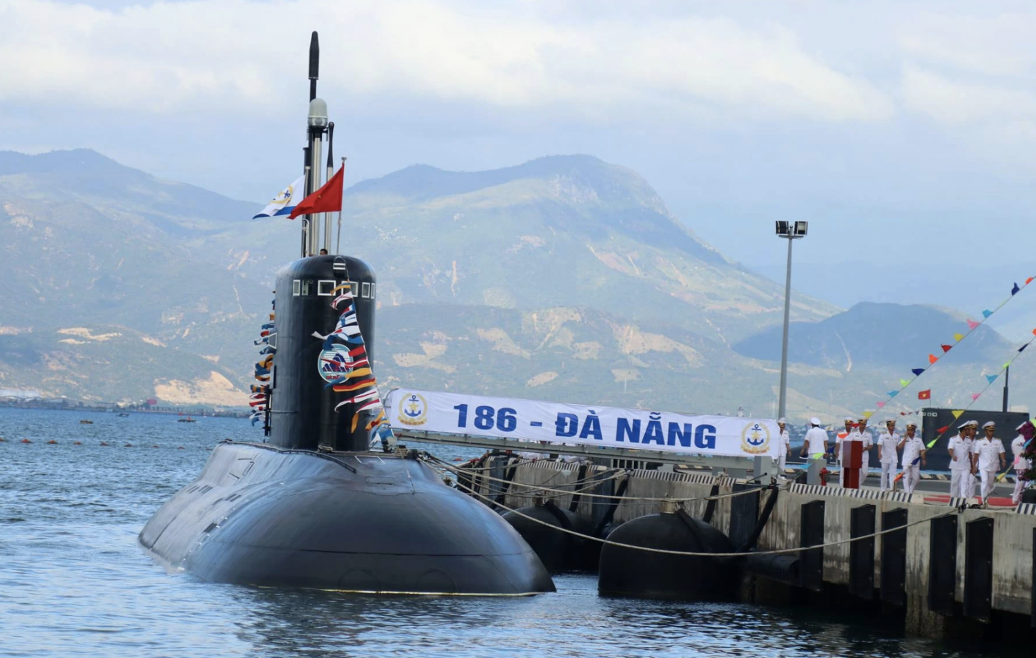 Bài 4: Petrovietnam và chữ 