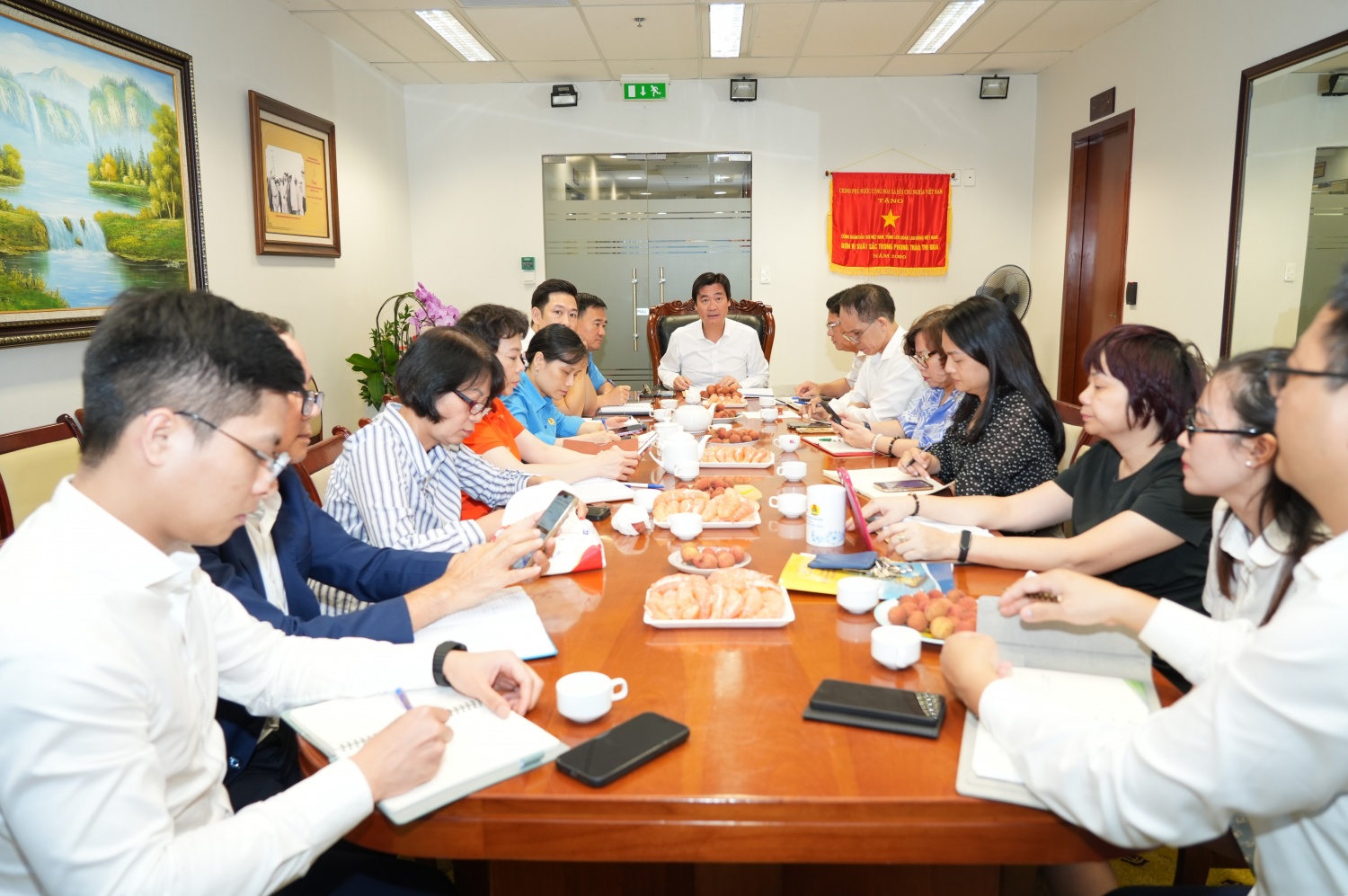 Chi bộ Cơ quan Công đoàn Tập đoàn quán triệt các nội dung trọng tâm sinh hoạt chi bộ tháng 7.