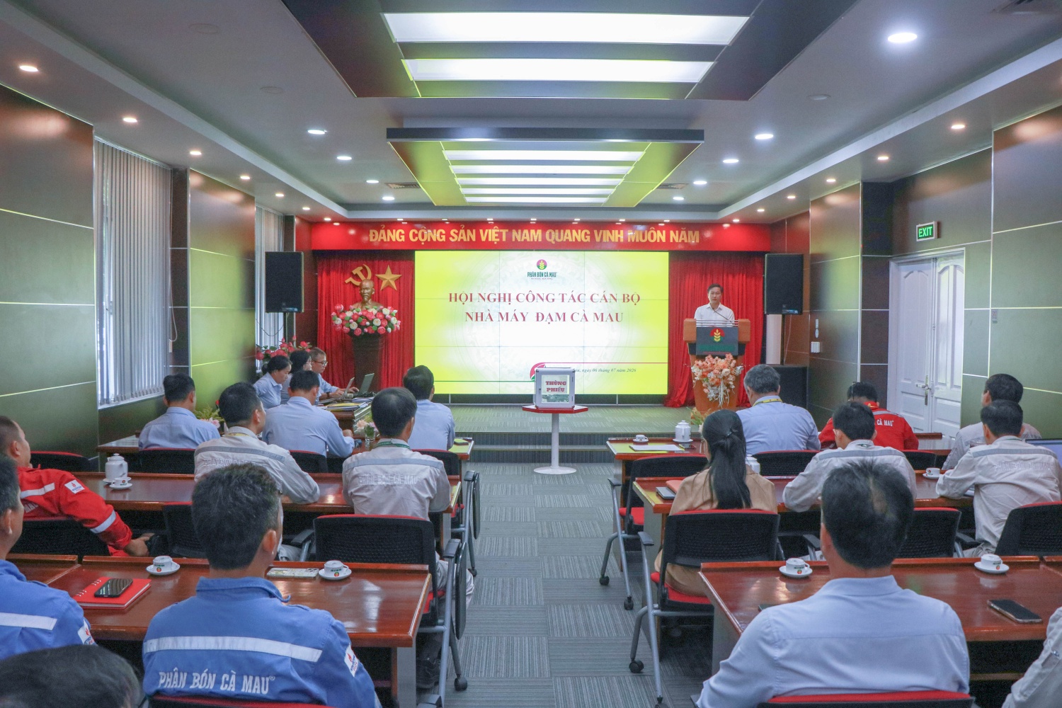 Hội nghị công tác cán bộ Nhà máy Đạm Cà Mau: “Gửi gắm niềm tin - Kiến tạo đội ngũ kế thừa”