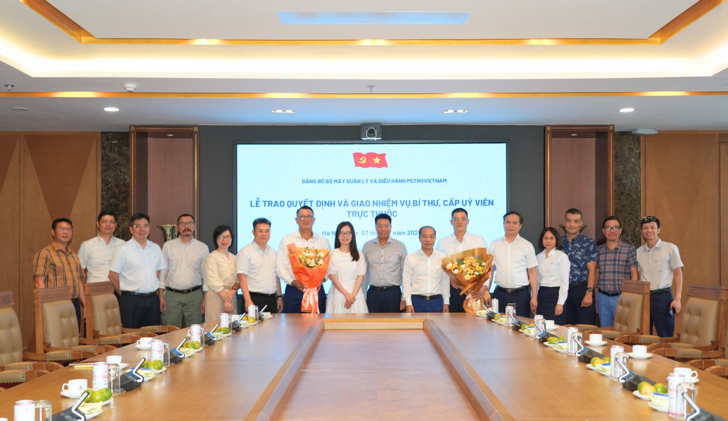 Đảng ủy Bộ máy Quản lý và Điều hành Petrovietnam kiện toàn nhân sự các tổ chức Đảng trực thuộc