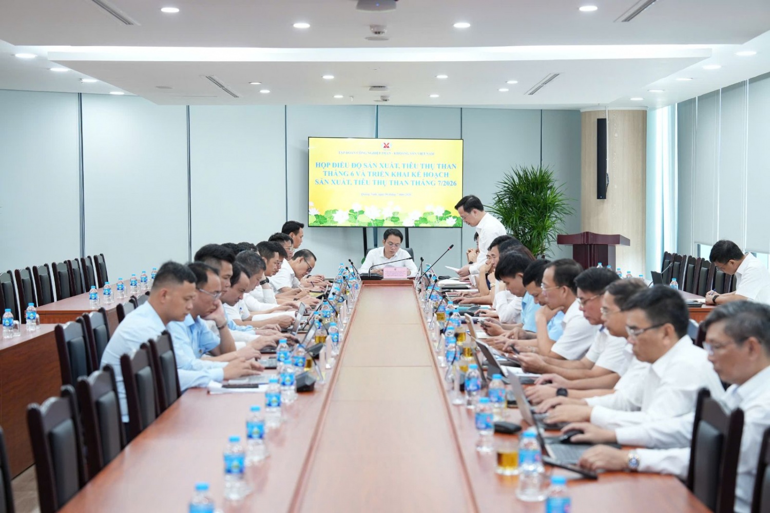 TKV triển khai đồng bộ các giải pháp sản xuất, tiêu thụ than tháng 7/2026
