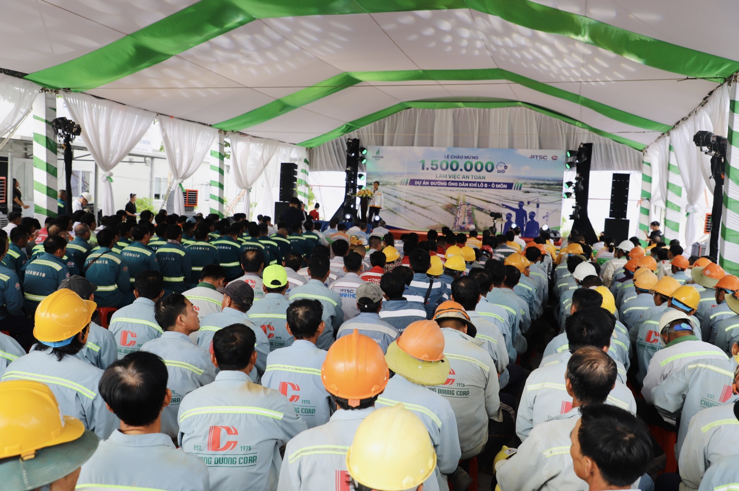 1,5 triệu giờ an toàn – dấu mốc trên công trường đường ống khí Lô B – Ô Môn 1,5 triệu giờ an toàn – dấu mốc trên công trường đường ống khí Lô B – Ô Môn