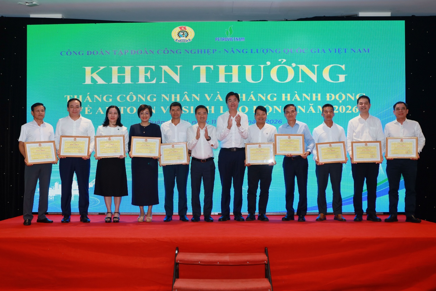 Những dấu ấn hướng về NLĐ của Công đoàn Petrovietnam trong Tháng Công nhân và Tháng hành động về ATVSLĐ