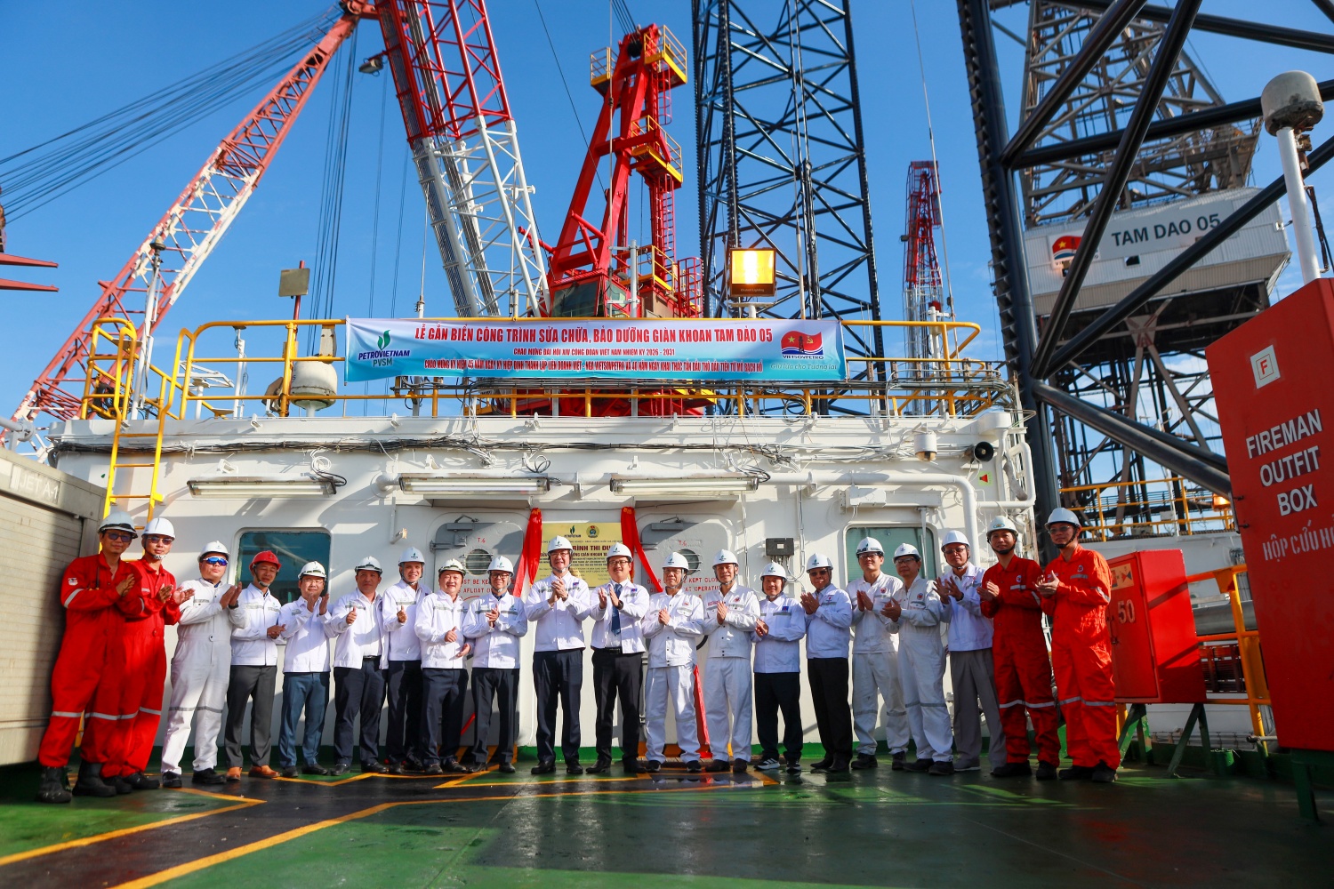 Những dấu ấn hướng về NLĐ của Công đoàn Petrovietnam trong Tháng Công nhân và Tháng hành động về ATVSLĐ