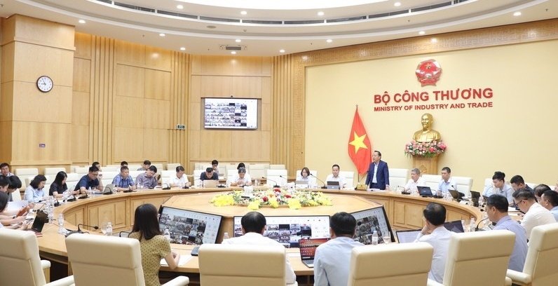 Đẩy nhanh triển khai Nghị quyết 70, bảo đảm an ninh năng lượng quốc gia