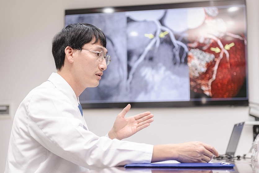 Quyết định đột phá trong phòng mổ, cứu bệnh nhân lóc tách động mạch chủ cận kề "cửa tử"