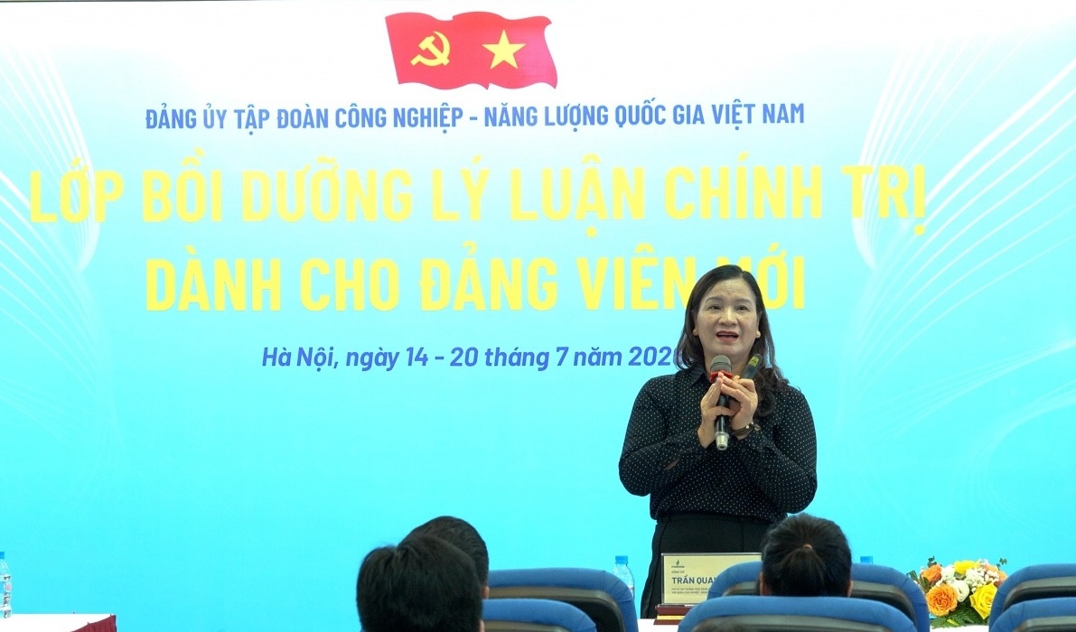 [VIDEO] Petrovietnam khai giảng lớp bồi dưỡng lý luận chính trị dành cho đảng viên mới năm 2026