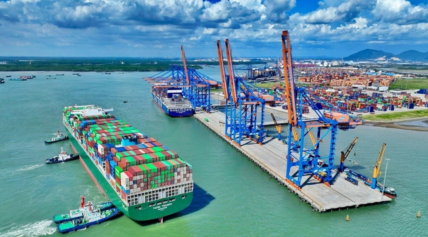 Tin tức kinh tế ngày 15/7: TP HCM miễn phí hạ tầng cảng biển cho doanh nghiệp