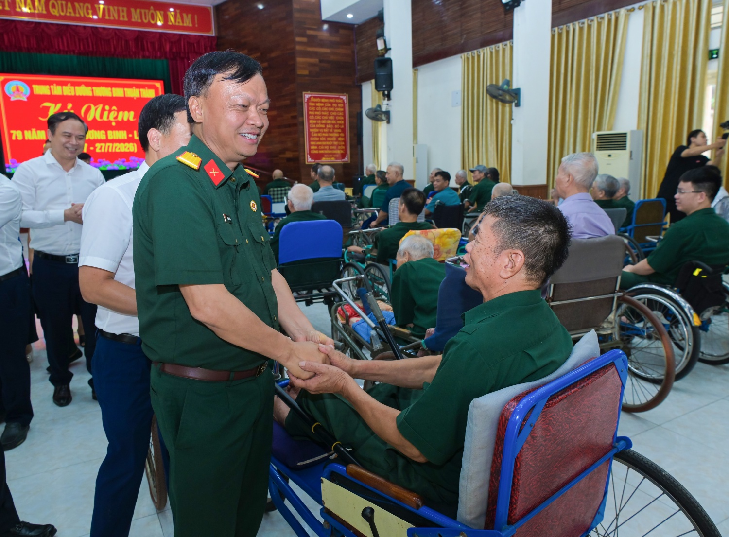 Petrovietnam thăm, tặng quà tri ân thương, bệnh binh tại Thuận Thành, Bắc Ninh