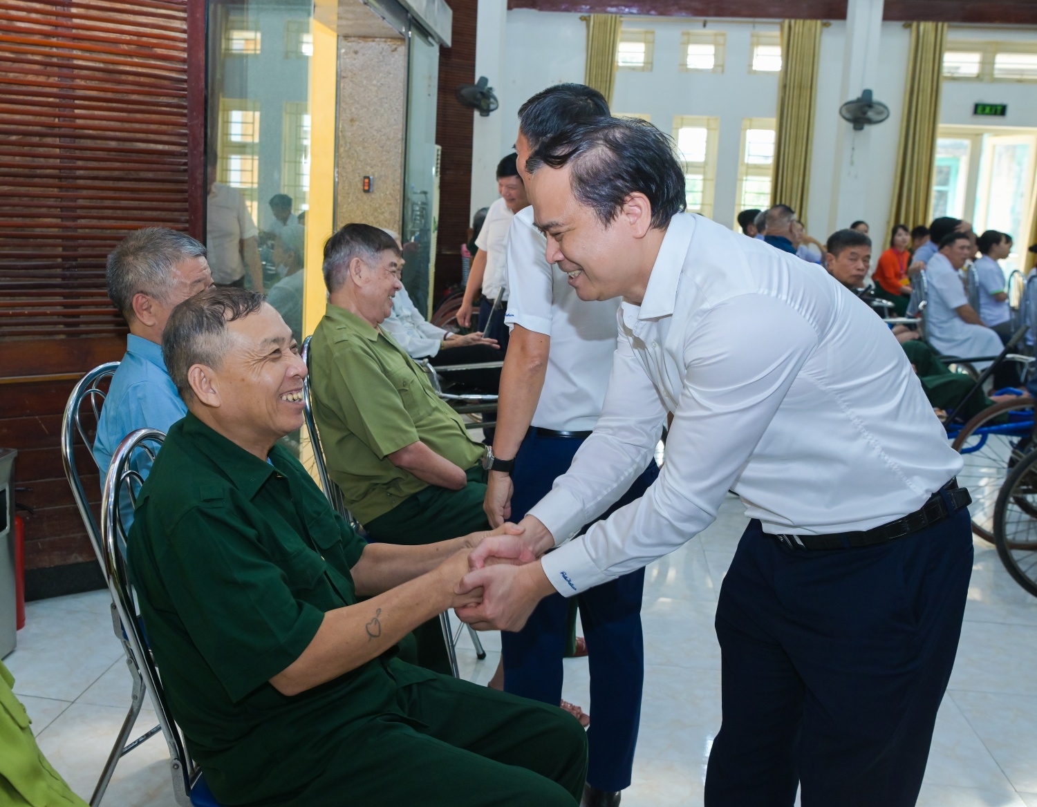 Petrovietnam thăm, tặng quà tri ân thương, bệnh binh tại Thuận Thành, Bắc Ninh