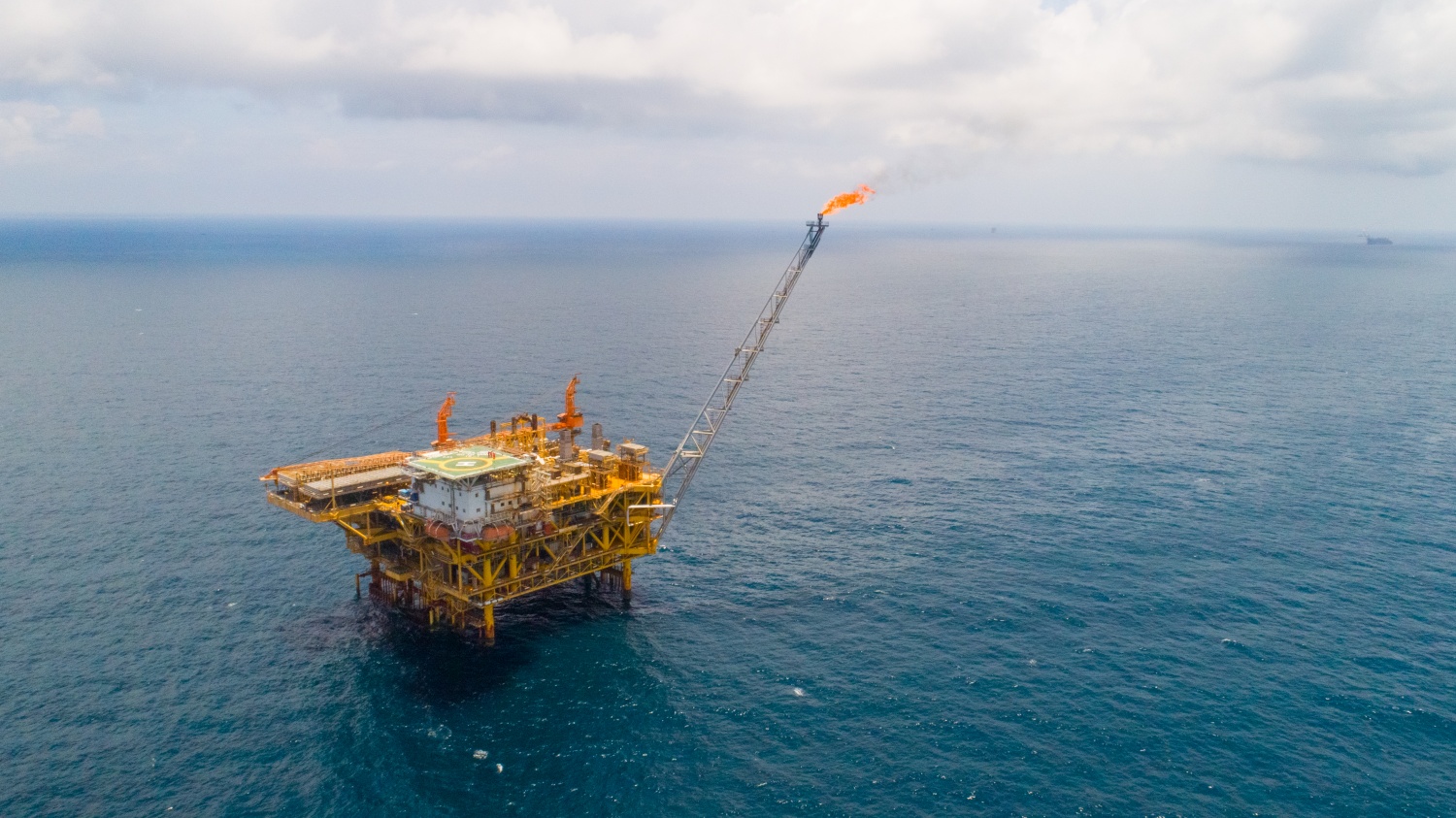 Petrovietnam và bài toán tăng trưởng 2 con số của nền kinh tế Petrovietnam và bài toán tăng trưởng 2 con số của nền kinh tế