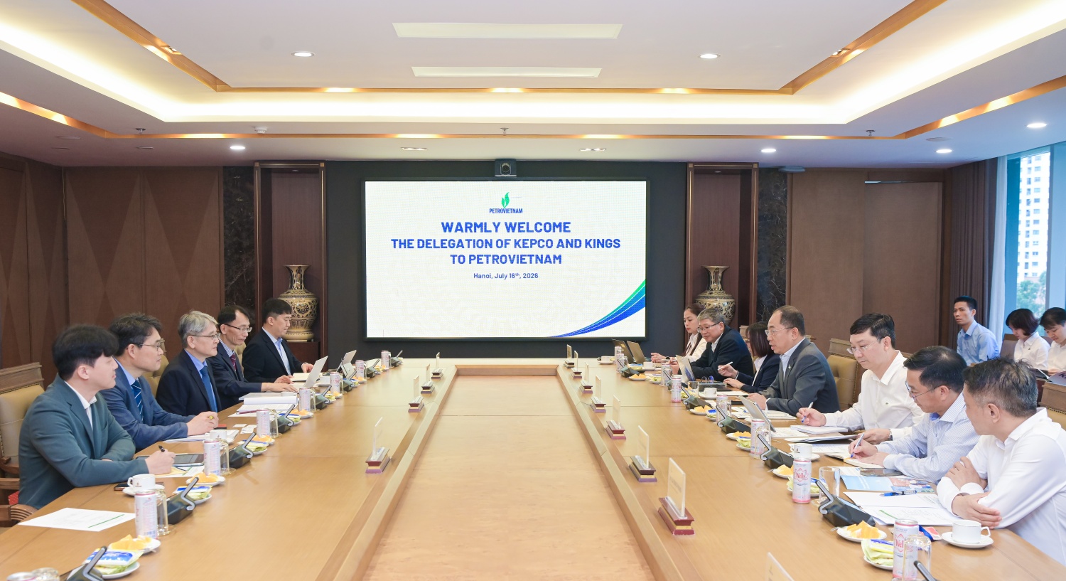 Toàn cảnh buổi làm việc Toàn cảnh buổi làm việc